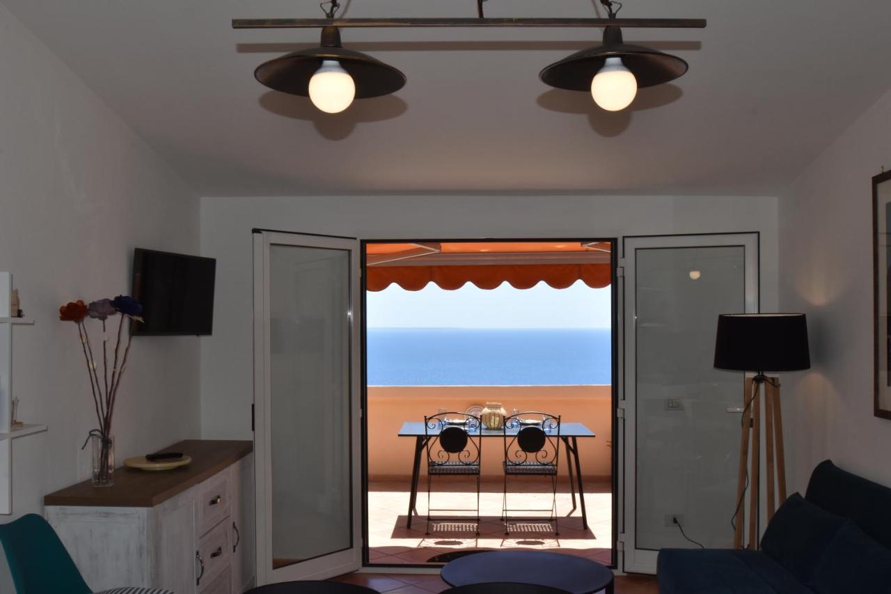 Route 25 - Cavoli - Vista Mare, Con Clima, Terrazza E Posto Auto Lägenhet Spiaggia di Cavoli Exteriör bild